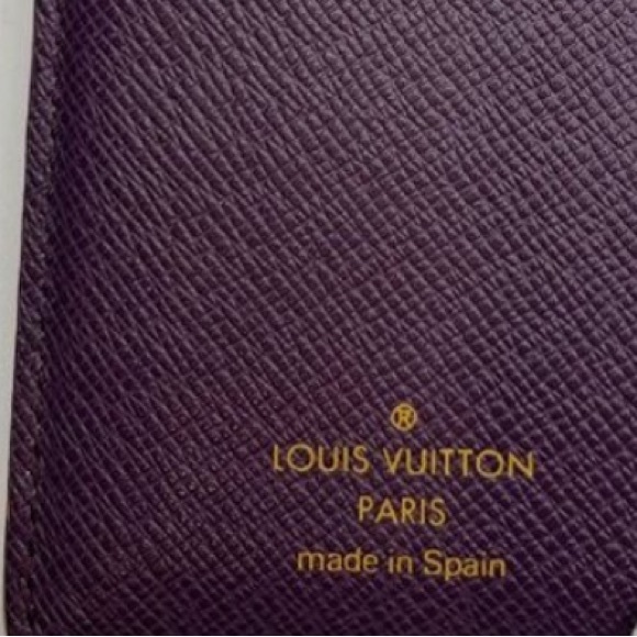 Louis Vuitton Epi Leather Agenda Passport Holder EUC with LV RULER - Picture 7 of 12